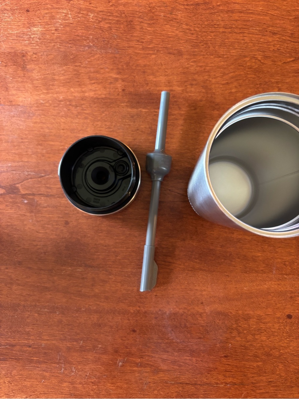 Contigo Luxe stainless steel tumbler with spill-proof lid and straw - Picture 6 of 6